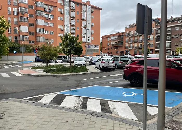 A 4 Min Andando Del Metro 3 Habitaciones Con Bano Privado