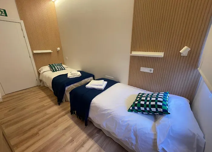 A 4 Min Andando Del Metro 3 Habitaciones Con Bano Privado